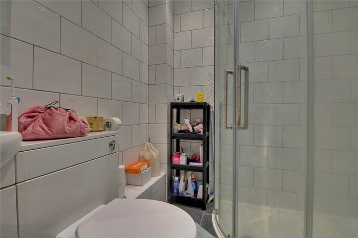 2 Bedroom Terraced House For Sale In Boxalls Lane, Aldershot, Hampshire, GU11
