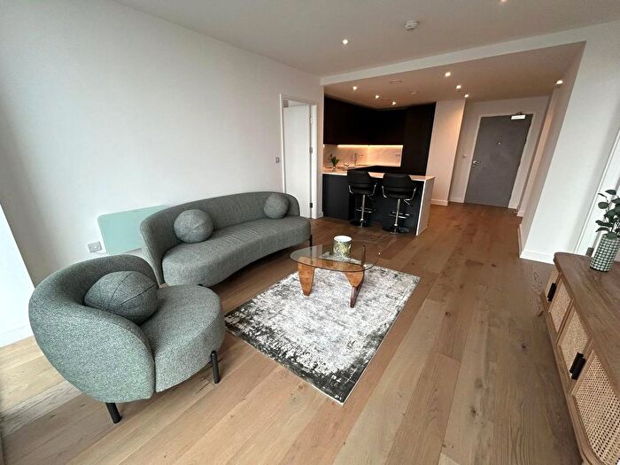 2 Bedroom Flat To Rent In Great Bridgewater Street, Manchester, M1