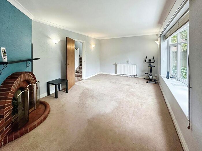 3 Bedroom Detached House For Sale In Beech Avenue, Nettleham, LN2