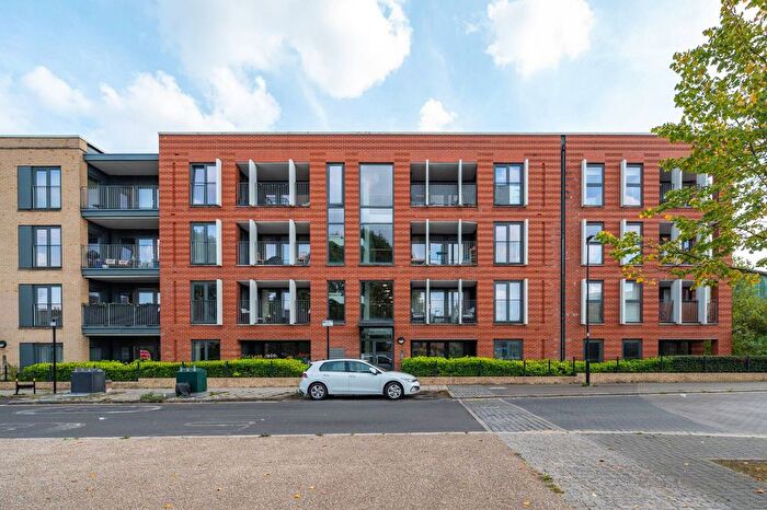 1 Bedroom Flat For Sale In Akerman Road, Camberwell, London, SW9