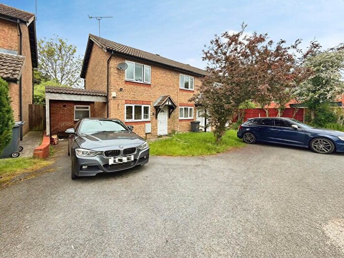 2 Bedroom Semi Detached House For Sale In Honeysuckle Road, Hamilton, Leicester, LE5