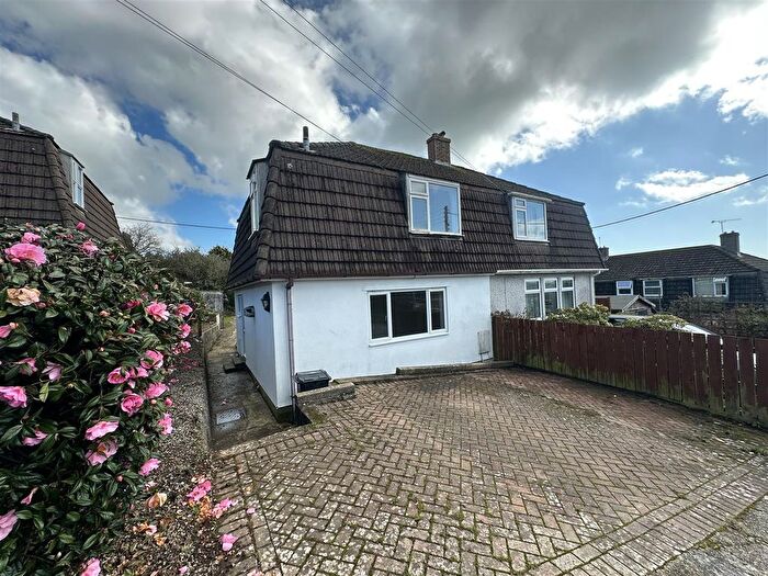 3 Bedroom Semi Detached House For Sale In Highfield Avenue, St. Austell, PL25