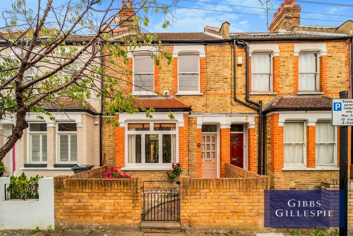 3 Bedroom Terraced House To Rent In Whitestile Road, Brentford, TW8