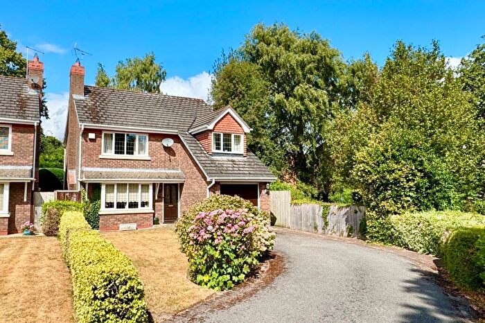 4 Bedroom Detached House For Sale In Hirsch Close, Nantwich, Cheshire, CW5