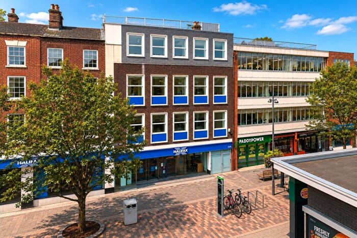 1 Bedroom Apartment To Rent In Commercial Way, Woking, Surrey, GU21