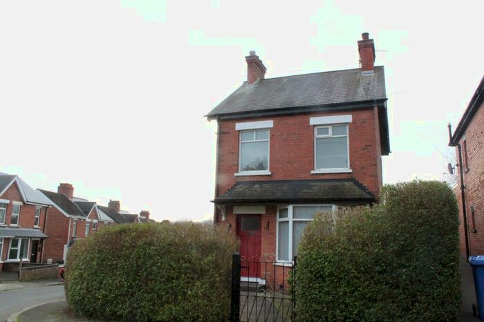 2 Bedroom Detached House To Rent In Holland Crescent, Belfast, BT5