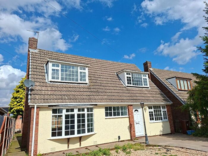 3 Bedroom Detached House To Rent In Briggate Drive, Messingham, Scunthorpe, DN17
