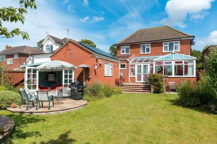 3 Bedroom Detached House For Sale In Ipswich Road, Eaton Rise, Norwich, NR4