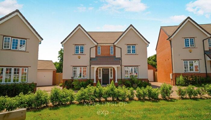4 Bedroom Detached House For Sale In Exeter, EX1