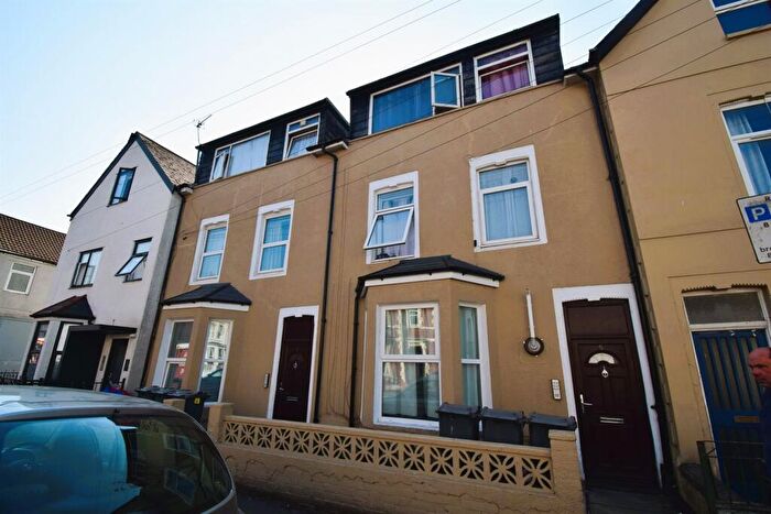 2 Bedroom Flat To Rent In Northcote Street, Cardiff, CF24