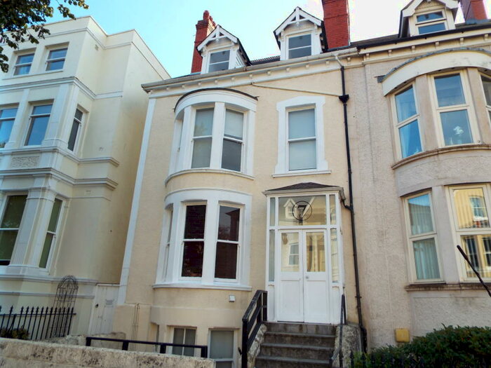 2 Bedroom Apartment To Rent In Trinity Square, Llandudno, LL30