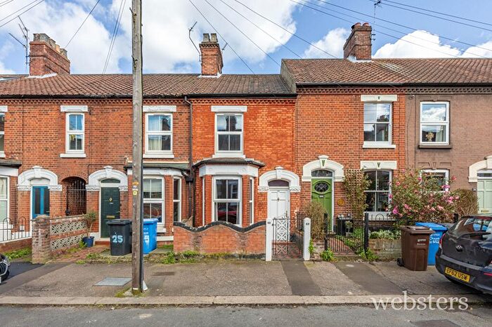3 Bedroom Terraced House For Sale In Dover Street, Norwich, NR2