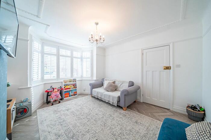3 Bedroom Semi-Detached House For Sale In Woodville Avenue, Crosby, L23