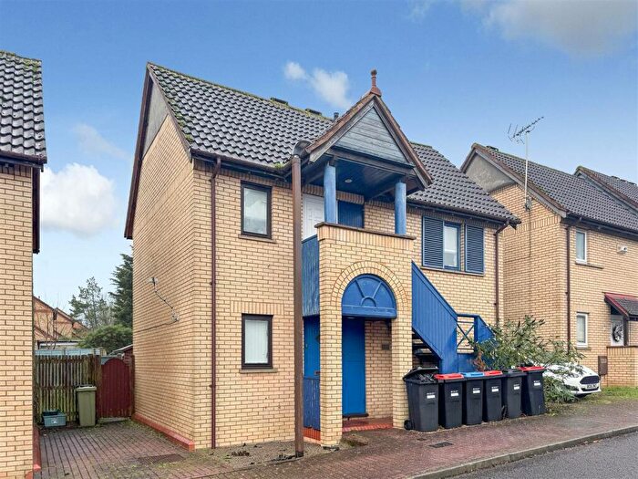 1 Bedroom Flat To Rent In Rockspray Grove, Walnut Tree, Milton Keynes, MK7