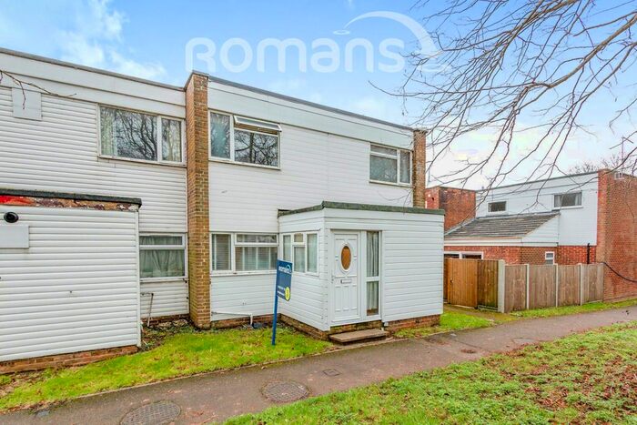 4 Bedroom End Of Terrace House To Rent In Windrush Close, Basingstoke RG21