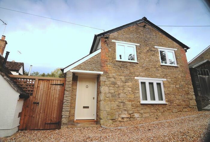 4 Bedroom Cottage To Rent In Kennell Hill, Sharnbrook, Bedford, MK44