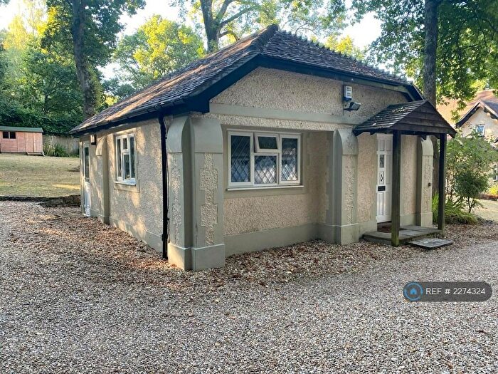 1 Bedroom Maisonette To Rent In Arrowsmith Rd, Wimborne, BH21