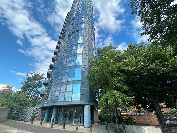 2 Bedroom Apartment To Rent In Stratford Eye, Angel Lane, Stratford, E15