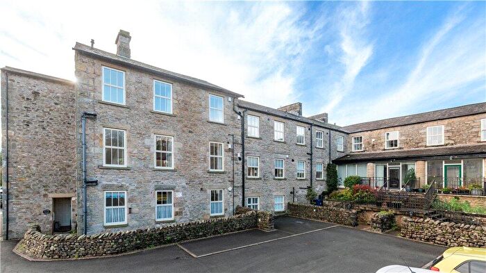 1 Bedroom Apartment For Sale In Raines Road, Giggleswick, Settle, North Yorkshire, BD24