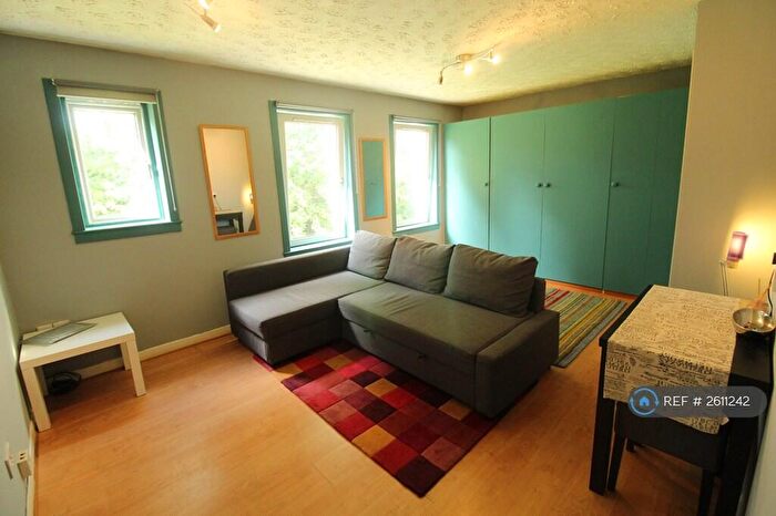 Studio To Rent In Bridge Of Don, Aberdeen, AB22