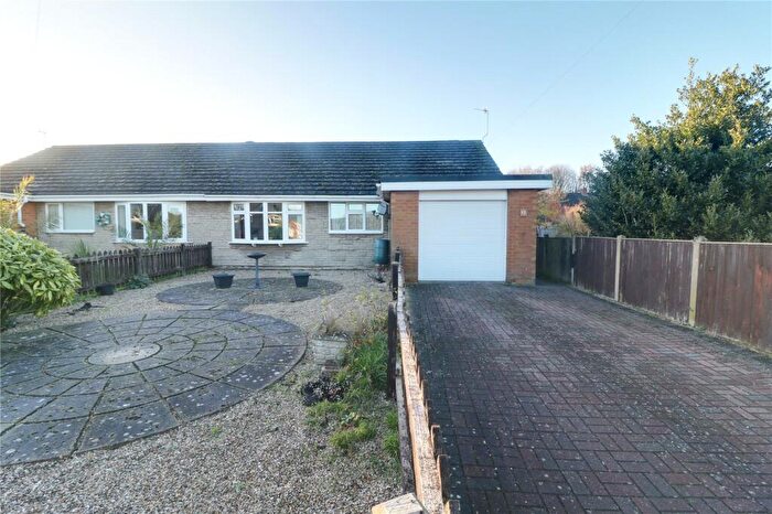 3 Bedroom Bungalow For Sale In Lilywood Road, Broughton, Brigg, Lincolnshire, DN20