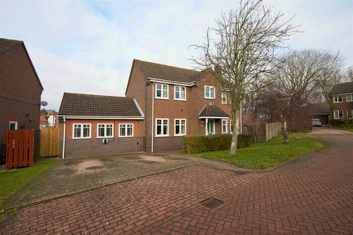 4 Bedroom Detached House For Sale In North View, Little Weighton, Cottingham, HU20