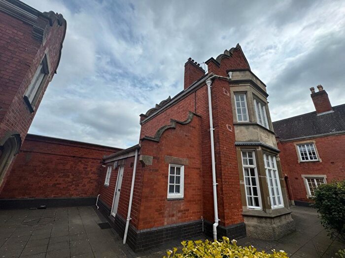 1 Bedroom Property To Rent In - Ladywood Middleway, Birmingham, B16