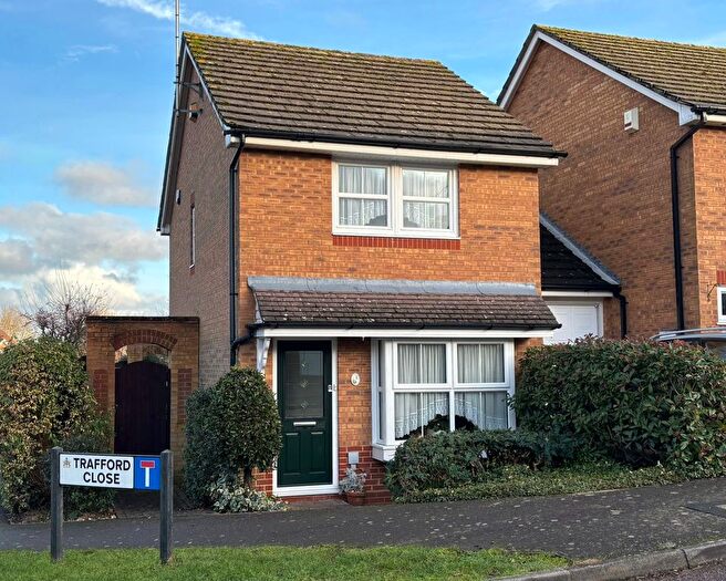 2 Bedroom Terraced House For Sale In Trafford Close, Porters Park, WD7