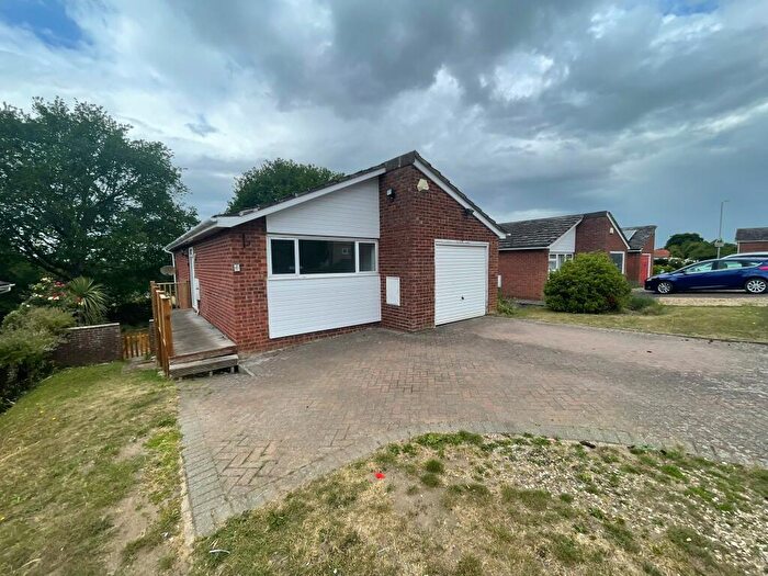 3 Bedroom Bungalow To Rent In Waveney Road, Bungay, NR35