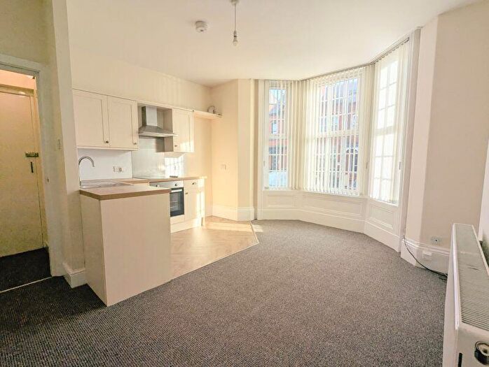 1 Bedroom Flat To Rent In King Street, Southport, PR8