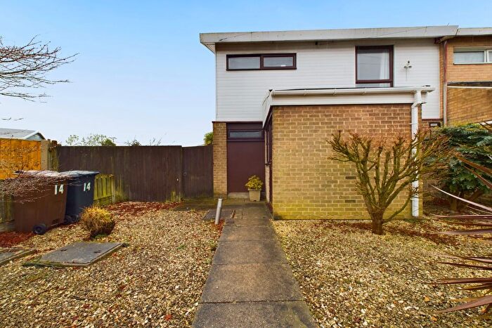 3 Bedroom End Of Terrace House For Sale In Selly Oak Grove, Jordanthorpe, S8