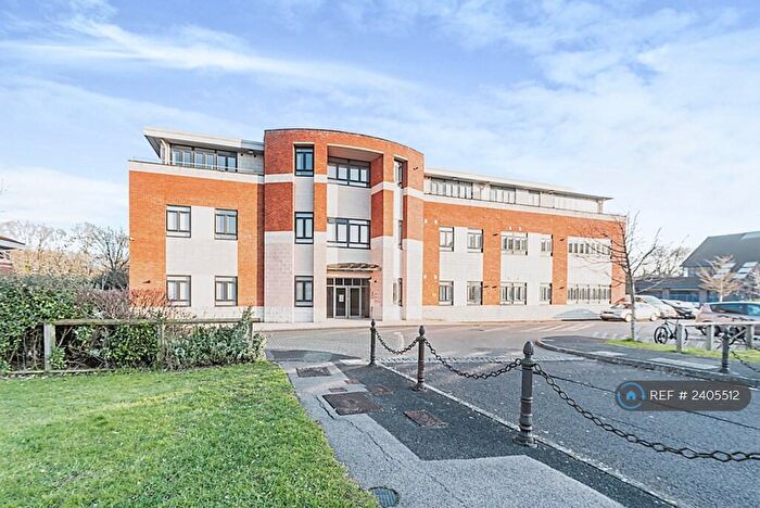 2 Bedroom Flat To Rent In Lime Tree Way, Chineham, Basingstoke, RG24