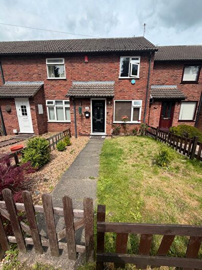 2 Bedroom Terraced House To Rent In Welham Walk, Leicester, LE4