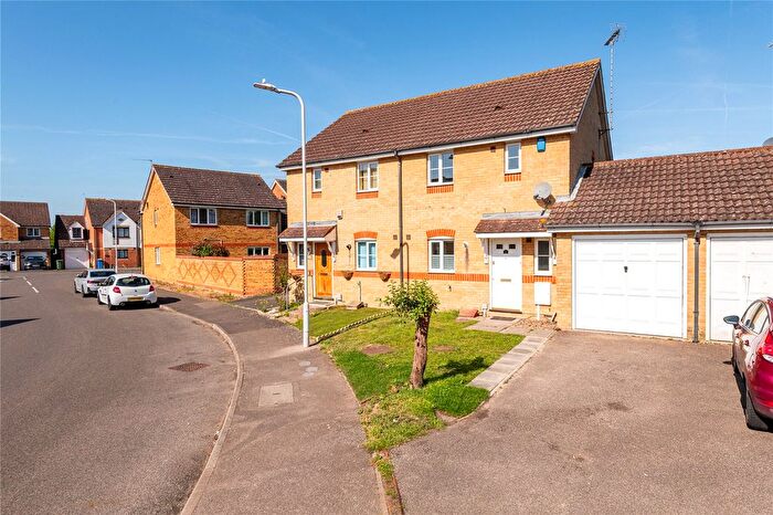 3 Bedroom Semi Detached House To Rent In Recreation Way, Kemsley, Sittingbourne, Kent, ME10