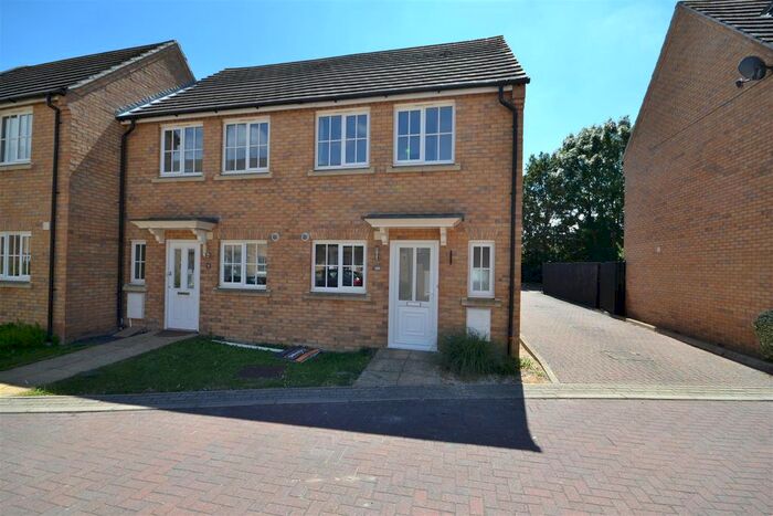 2 Bedroom Property To Rent In Bellairs, Sutton, Ely CB6
