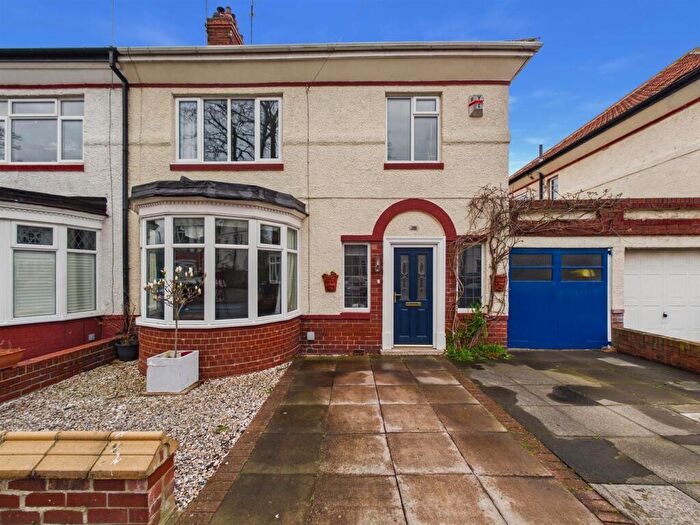 3 Bedroom Semi Detached House For Sale In Queens Road, Whitley Bay, NE26