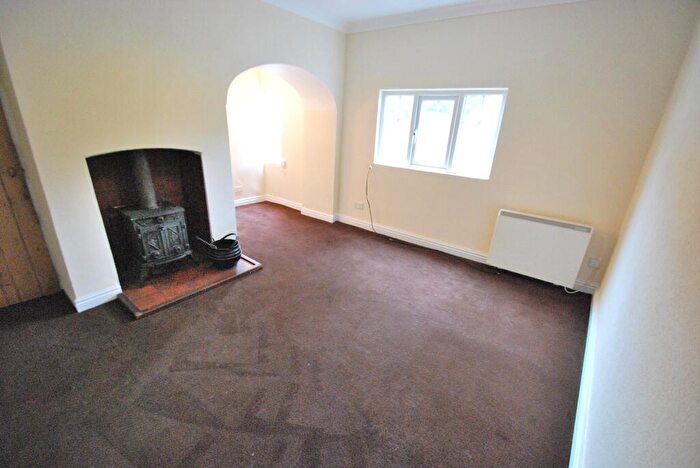 2 Bedroom Cottage To Rent In Main Street, Little Brington, NN7
