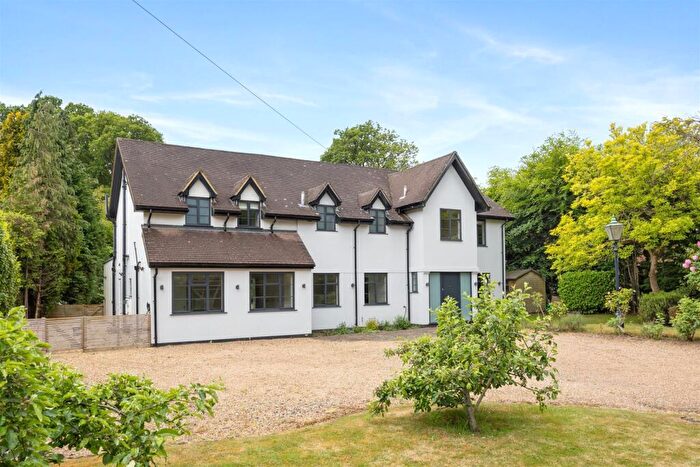 6 Bedroom Detached House For Sale In Warren Drive, Kingswood, KT20