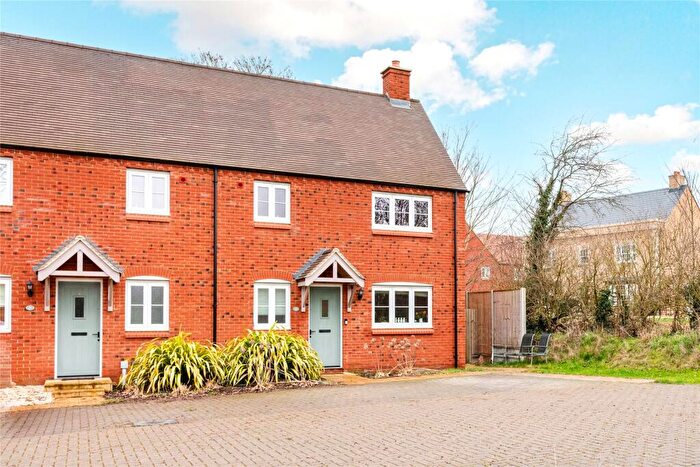 3 Bedroom House For Sale In Tanters Road, Towcester, West Northamptonshire, NN12