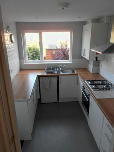 4 Bedroom Terraced House To Rent In Buller Road, Brighton, BN2