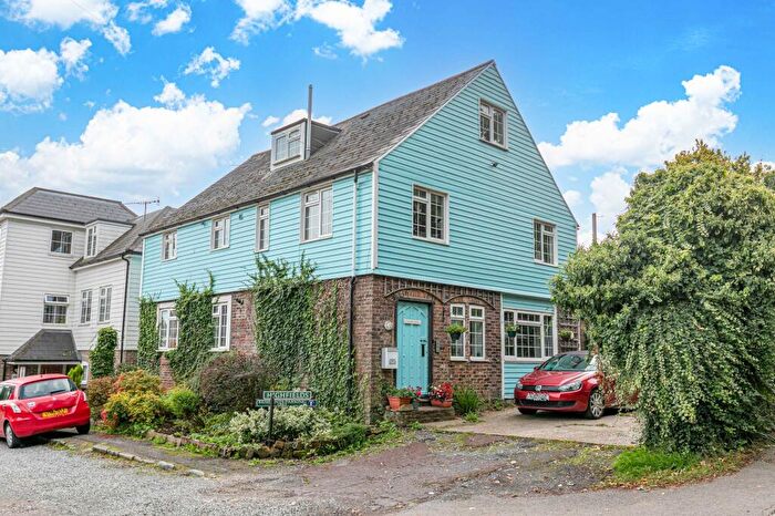 3 Bedroom Maisonette For Sale In Lewes Road, Forest Row, RH18