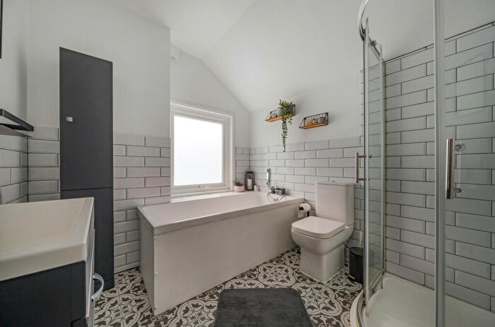 2 Bedroom Semi-Detached House For Sale In Royal Oak Road, Woking, Surrey, GU21