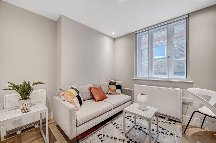 1 Bedroom Flat To Rent In Ossington Buildings, London, W1U