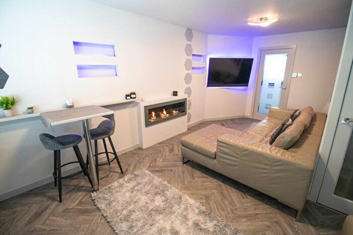 2 Bedroom Semi-Detached House For Sale In Riverside Drive, Stoneclough, Radcliffe, M26