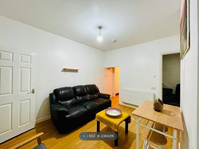 4 Bedroom Terraced House To Rent In Colchester Street, Coventry, CV1