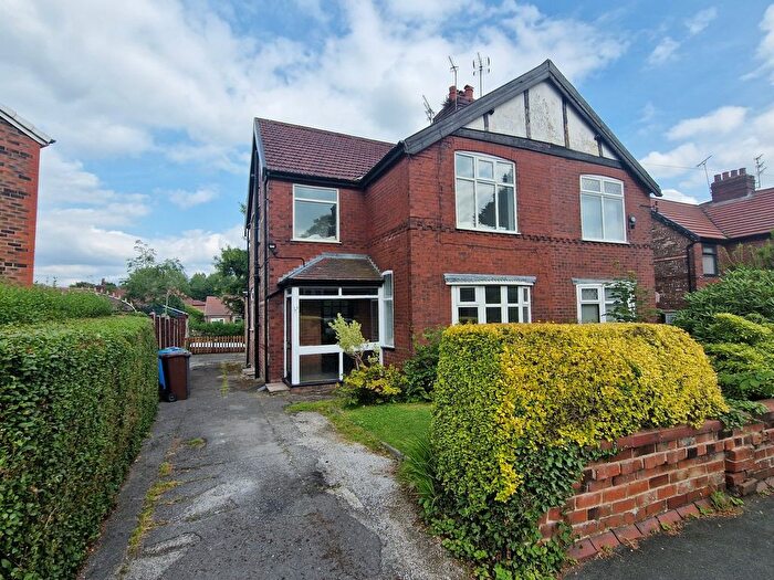 3 Bedroom Property To Rent In Belhaven Road, Manchester, M8