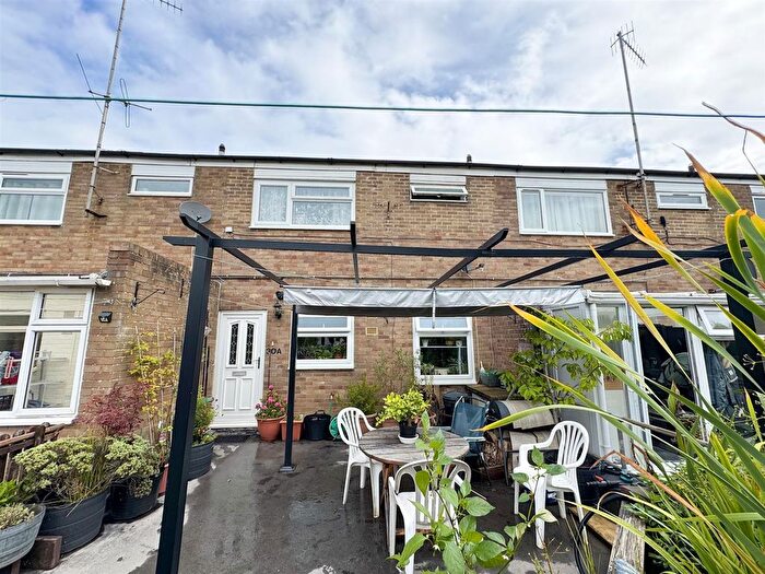 3 Bedroom Maisonette To Rent In Fernside Avenue, St. Leonards, TN38