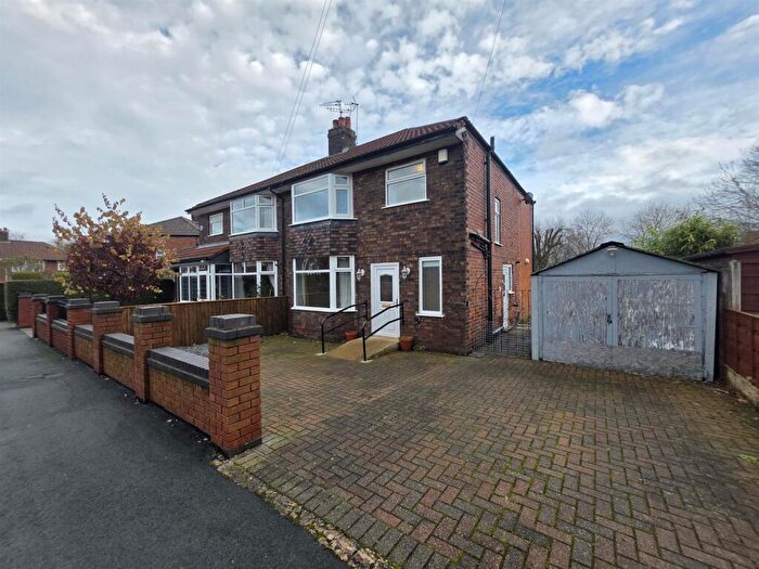 3 Bedroom Semi Detached House For Sale In Maroon Road, Moss Nook, M22
