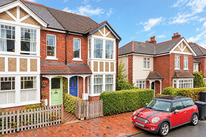 4 Bedroom Semi Detached House To Rent In Stephens Road, Tunbridge Wells, Kent, TN4