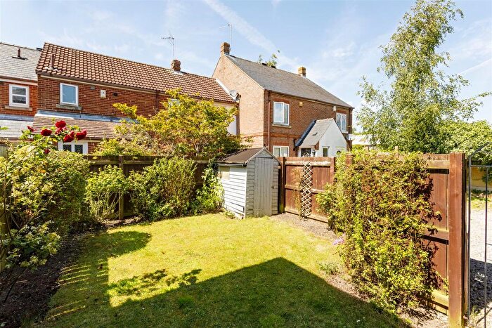 1 Bedroom Semi-Detached House To Rent In White Horse Close, Huntington, York, YO32